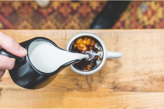 Thé au lait : présentation et recette facile du thé au lait
